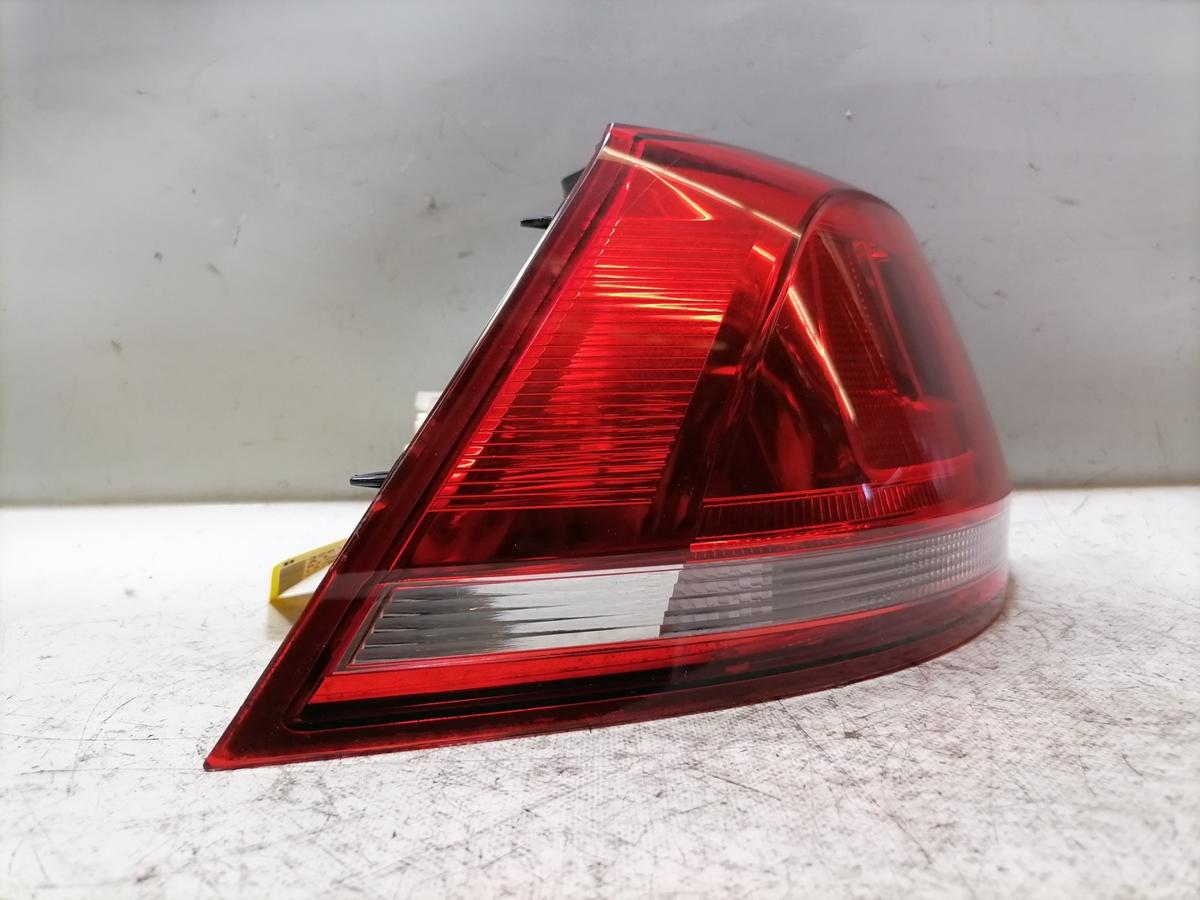VW Golf 7 original R&uuml;cklicht R&uuml;ckleuchte Schlussleuchte links au&szlig;en Kombi Bj.2016